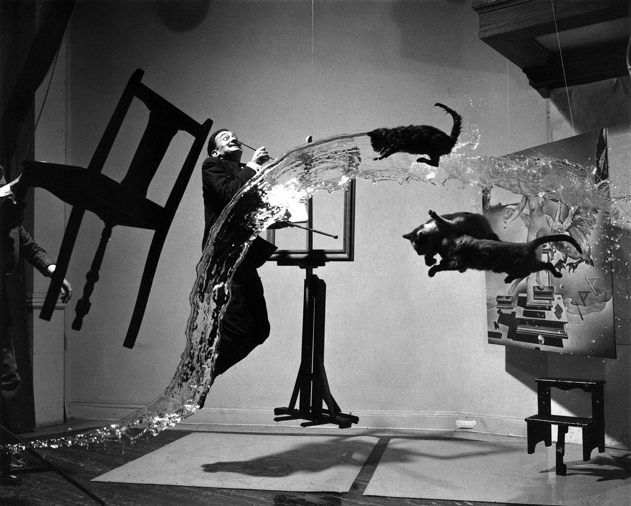 Philippe Halsman - Dalí Atomicus